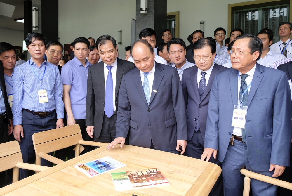 Đưa Việt Nam trở thành trung tâm hàng đầu về sản xuất, xuất khẩu gỗ và lâm sản
