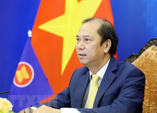 Bổ nhiệm lại Thứ trưởng Bộ Ngoại giao Nguyễn Quốc Dũng
