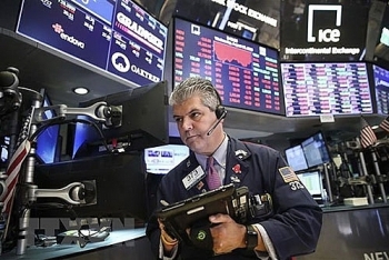 Chứng khoán Mỹ ngày 16/9: Đồng loạt đi xuống, Dow Jones mất hơn 140 điểm