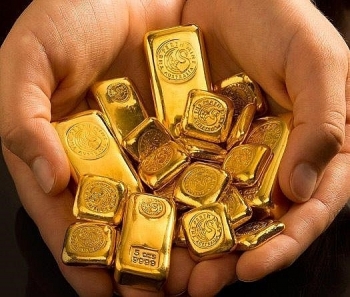 Cập nhật giá vàng mới nhất sáng 26/9: Quay đầu giảm mạnh, vàng lại hướng về mốc 42 triệu đồng/lượng