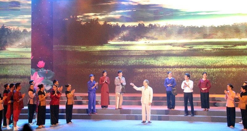 Kỷ niệm trọng thể 60 năm Ngày Chủ tịch Hồ Chí Minh về thăm Bắc Ninh ​