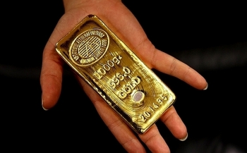 Cập nhật giá vàng mới nhất sáng 8/10: Tiếp tục giảm mạnh đến 250.000 đồng/lượng