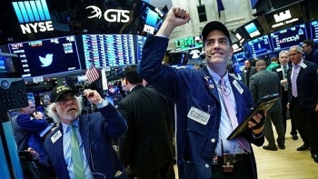 Chứng khoán Mỹ ngày 30/10: Đón nhận tin vui, S&P 500 “phá đỉnh” lịch sử