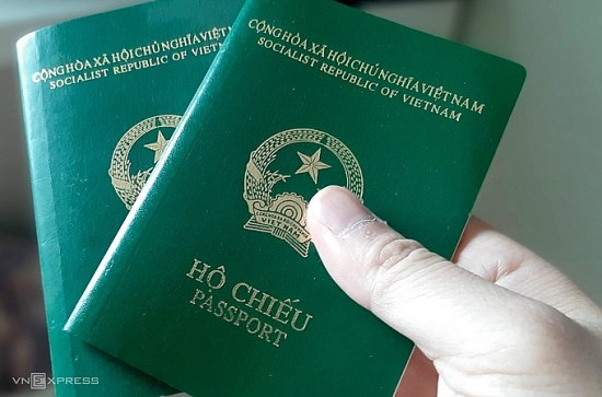 Từ 1/2/2022: Thay đổi mức thu phí làm hộ chiếu