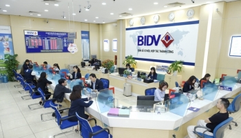BIDV 5 năm liên tiếp nhận giải thưởng Ngân hàng bán lẻ tốt nhất Việt Nam