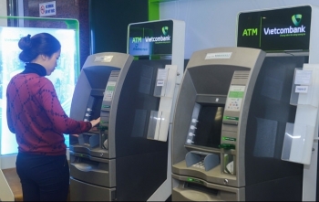 Xử phạt hành chính nếu để máy ATM thiếu tiền trong dịp Tết