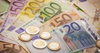 Tỷ giá Euro ngày 28/2: EUR trong nước giảm nhẹ