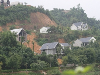 Đấu giá quyền sử dụng đất tại huyện Lương Sơn - Hoà Bình và huyện Chương Mỹ - Hà Nội