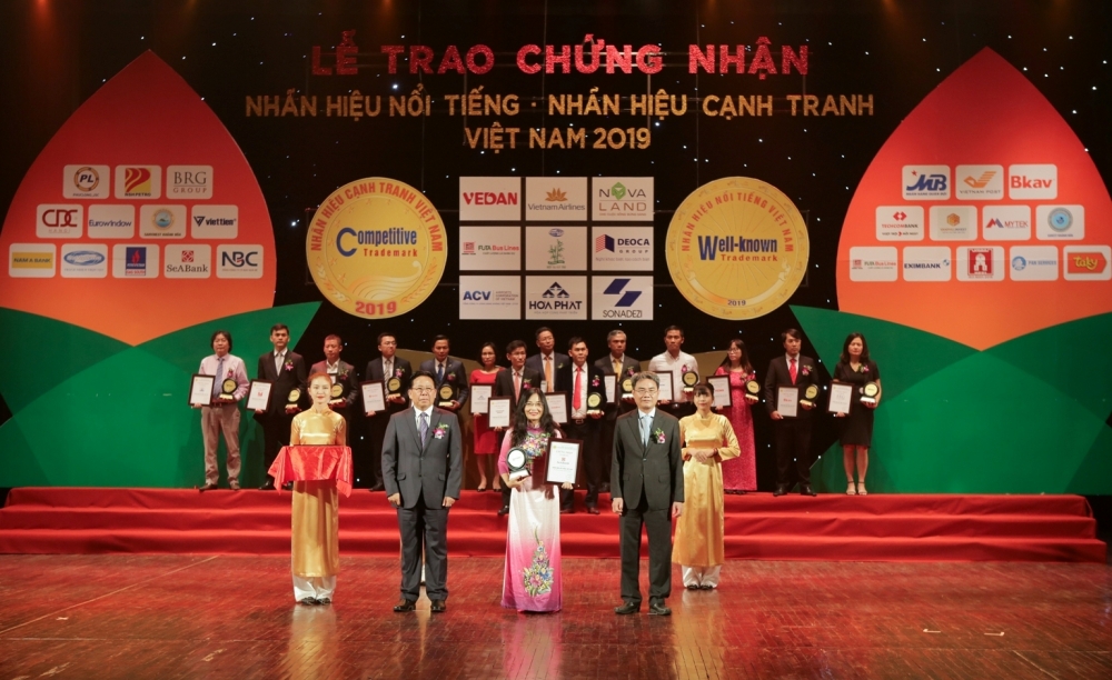 seabank dat giai thuong top 20 nhan hieu noi tieng canh tranh nam 2019