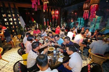 Shark Đỗ Liên - nhà tư vấn chính về văn hóa ẩm thực thuần Việt cho startup Ngon Berlin