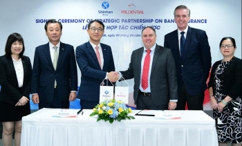 Ngân hàng Shinhan và Prudential Việt Nam thoả thuận hợp tác chiến lược dài hạn