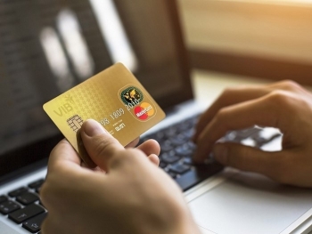 Cảnh báo với chủ thẻ khi dùng thẻ tín dụng