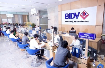 Hơn 1.000 địa điểm thực hiện thu đổi ngoại tệ hợp pháp của BIDV