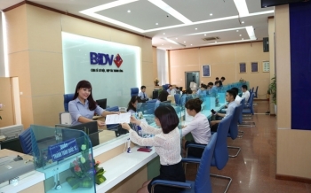Tăng tỷ trọng cho vay phân khúc bán lẻ và SME tại BIDV