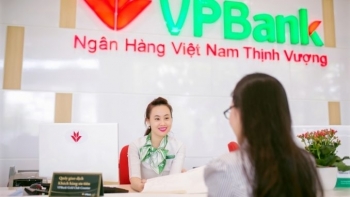 Em gái Phó TGĐ VPBank đã bán thành công toàn bộ số cổ phiếu đăng kí