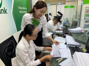 Bản tin tài chính ngân hàng ngày 17/10: Lãi sau thuế 9 tháng của Saigonbank gấp đôi cùng kì