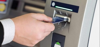 Điều chỉnh hoạt động thanh toán thẻ tín dụng và ATM