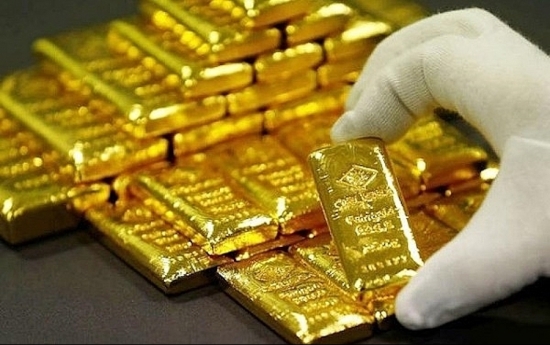 Giá vàng hôm nay 16/1/2021: Vàng trong nước tiến lên mốc 57 triệu đồng/lượng