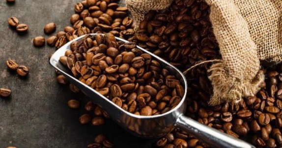 Giá cà phê hôm nay 10/2/2021: Cà phê trong nước giữ mốc trên 31 triệu đồng/tấn