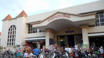 Đấu giá quyền thu phí sử dụng dịch vụ diện tích bán hàng chợ ngày tại tỉnh Tiền Giang
