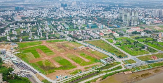 Đấu giá quyền sử dụng đất và xe ô tô tại thành phố Hồ Chí Minh