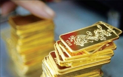 Cập nhật giá vàng: Vàng thế giới giảm khi lãi suất Mỹ tăng