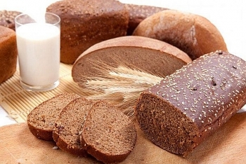 Lợi ích tuyệt vời của bánh mì đen đối với sức khỏe