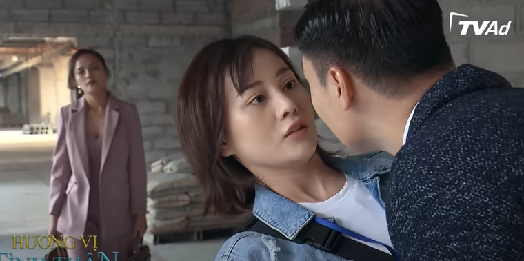 Trực tiếp phim Hương vị tình thân tập 8: Long có cảm tình với Nam?