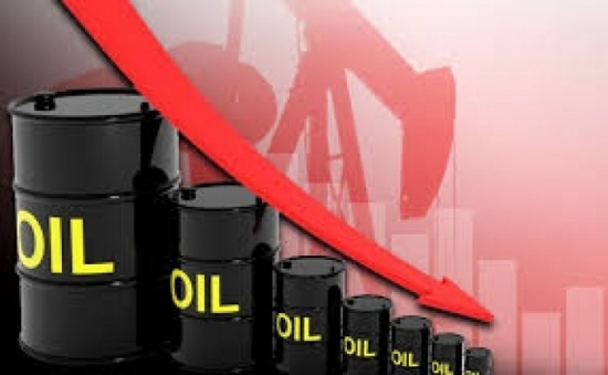 Giá xăng dầu hôm nay 25/5/2022: Giảm mạnh