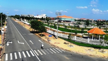 Đấu giá quyền sử dụng đất và công trình xây dựng, cây trồng trên đất tại huyện Châu Thành A, tỉnh Hậu Giang