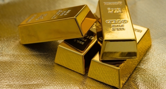 Giá vàng hôm nay 3/6/2021: Vàng thế giới vẫn treo cao