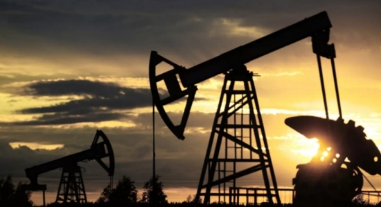 Giá xăng dầu hôm nay 22/6/2021: Giữ vững đà tăng