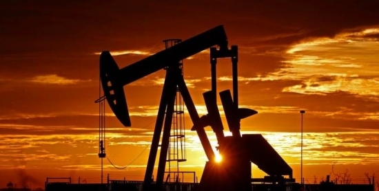 Giá xăng dầu hôm nay 1/7/2021: Giá dầu tiếp đà kéo dài