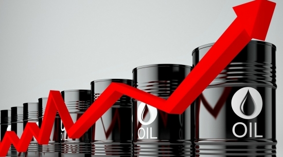 Giá dầu thế giới đi lên, doanh nghiệp dầu mỏ được hưởng lợi?