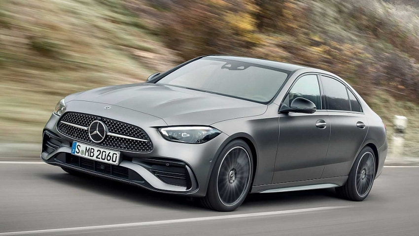 Bảng giá xe Mercedes mới nhất tháng 8/2021: Tặng gói bảo dưỡng 2 năm, trị  giá gần 30 triệu đồng