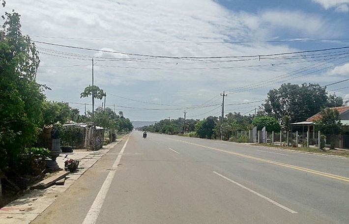 dau gia quyen su dung dat tai huyen phu hoa tinh phu yen