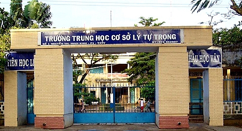 dau gia cho thue mat bang mo cang tin tai truong thcs ly tu trong tinh tra vinh