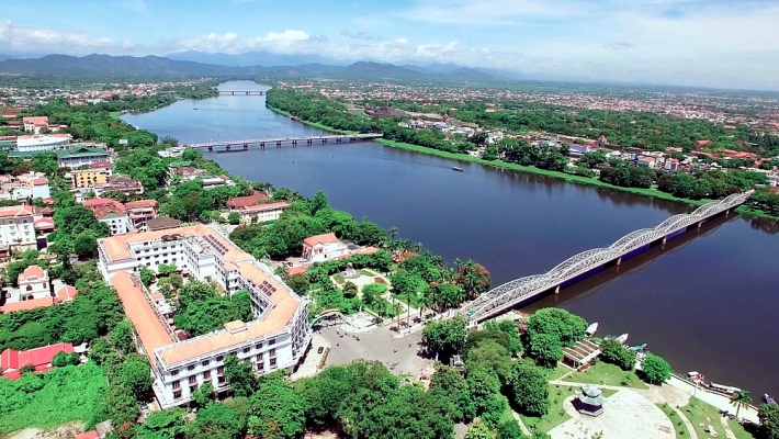 dau gia quyen su dung 8 lo dat tai huyen phu vang tinh thua thien hue