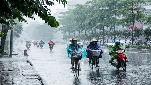 Dự báo thời tiết đêm mùng 4 ngày 5/8: Hà Nội và các tỉnh Bắc Bộ tiếp tục mưa lớn