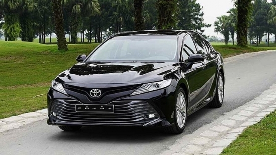 Bảng giá xe Toyota Camry ngày 22/8/2020 mới nhất