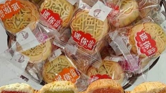 Hà Nội: Tạm giữ hàng trăm chiếc bánh trung thu không rõ nguồn gốc