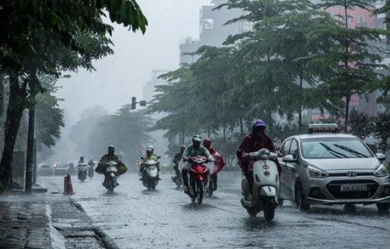 Dự báo thời tiết đêm 7 và ngày 8/9: Hà Nội tiếp tục mưa dông