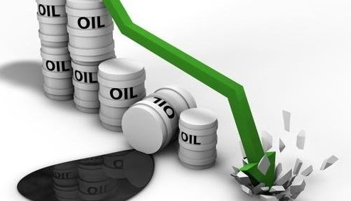Giá xăng dầu hôm nay 1/9/2021: Thị trường thế giới tiếp tục giảm