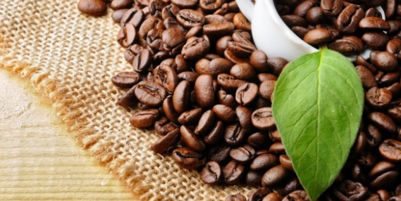 Giá cà phê thế giới tăng tháng thứ 10 liên tiếp