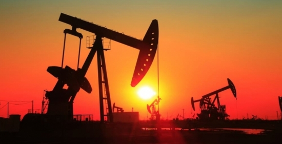 Giá xăng dầu hôm nay 16/9/2021: Dầu Brent lên mức 74 USD