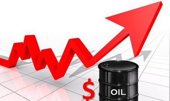 Giá xăng dầu hôm nay 27/9/2021: Duy trì đà tăng