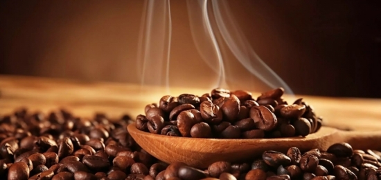 Giá cà phê hôm nay 25/10/2021: Xuất khẩu cà phê Việt tiếp tục giảm