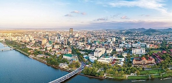 thua thien hue thong bao lich dau gia quyen su dung dat tai huyen phu vang