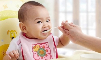 Mách mẹ cách giúp trẻ ăn ngon miệng và phát triển tốt
