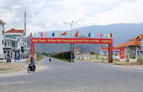 dau gia quyen su dung dat tai huyen thuan bac tinh ninh thuan